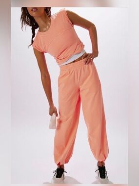 FP Movement Hot Shot Crossover SET In Color Fruit Punch!!! Size Small!!!